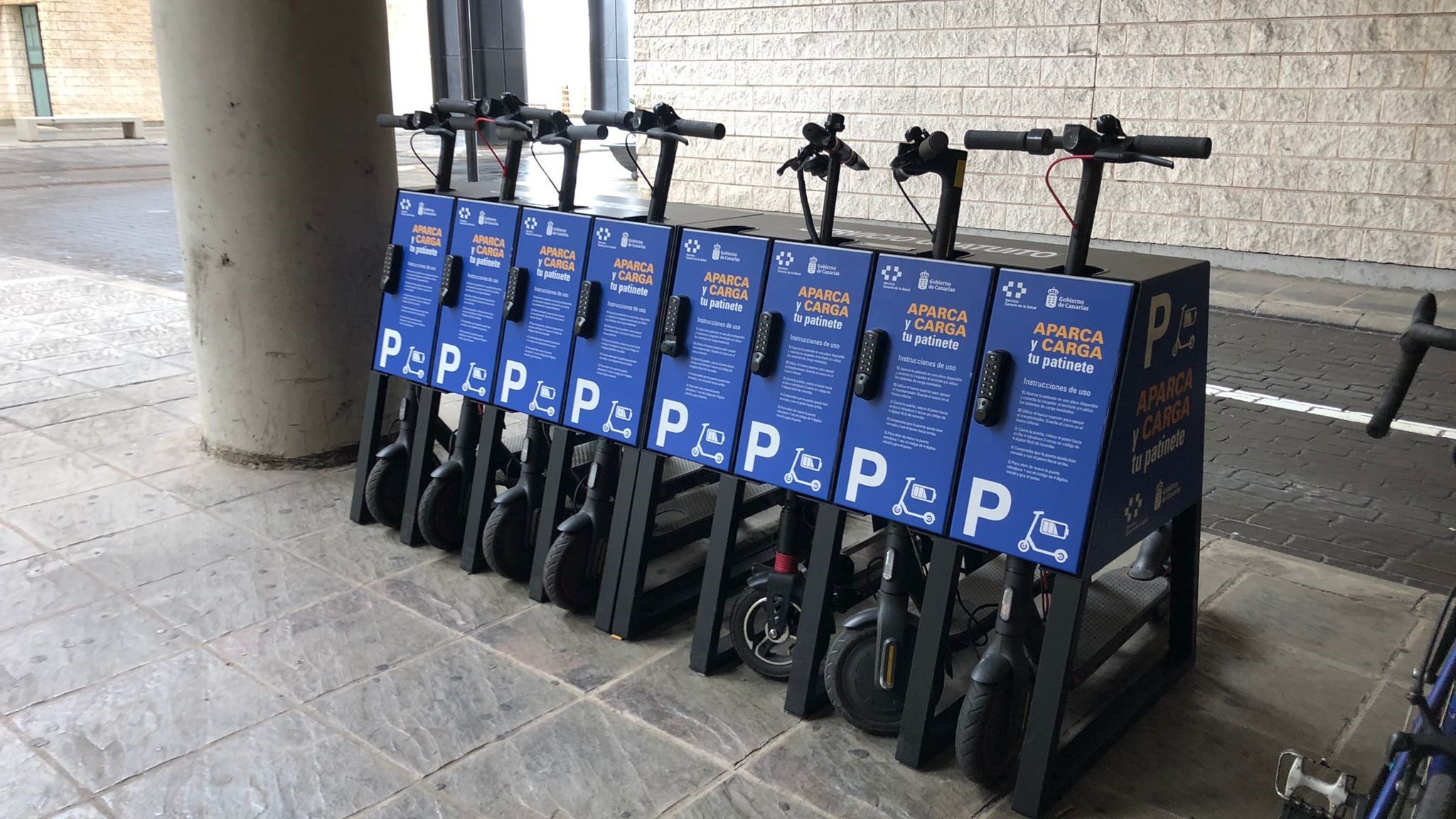 Taquillas inteligentes para patinetes eléctricos